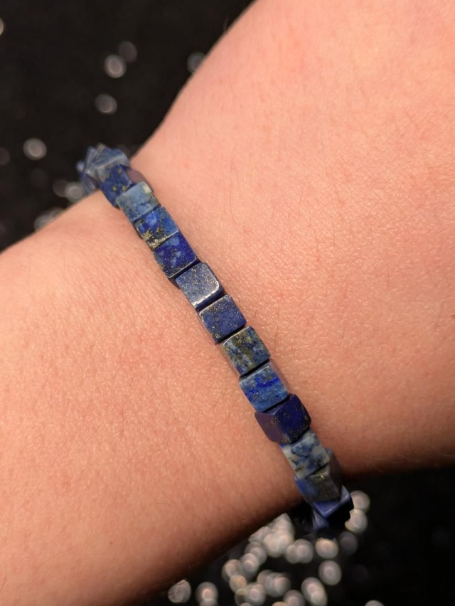 Bracelet lapis lazuli carré 