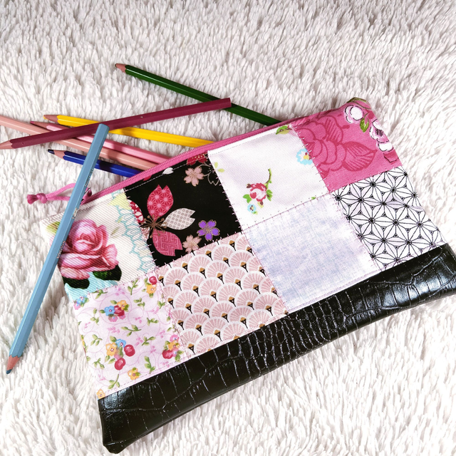 Pochette patchwork tons roses