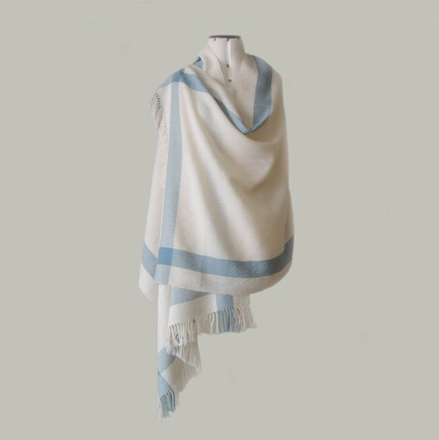  100% baby alpaca omslagdoek 75 x 200 cm lichtblauw