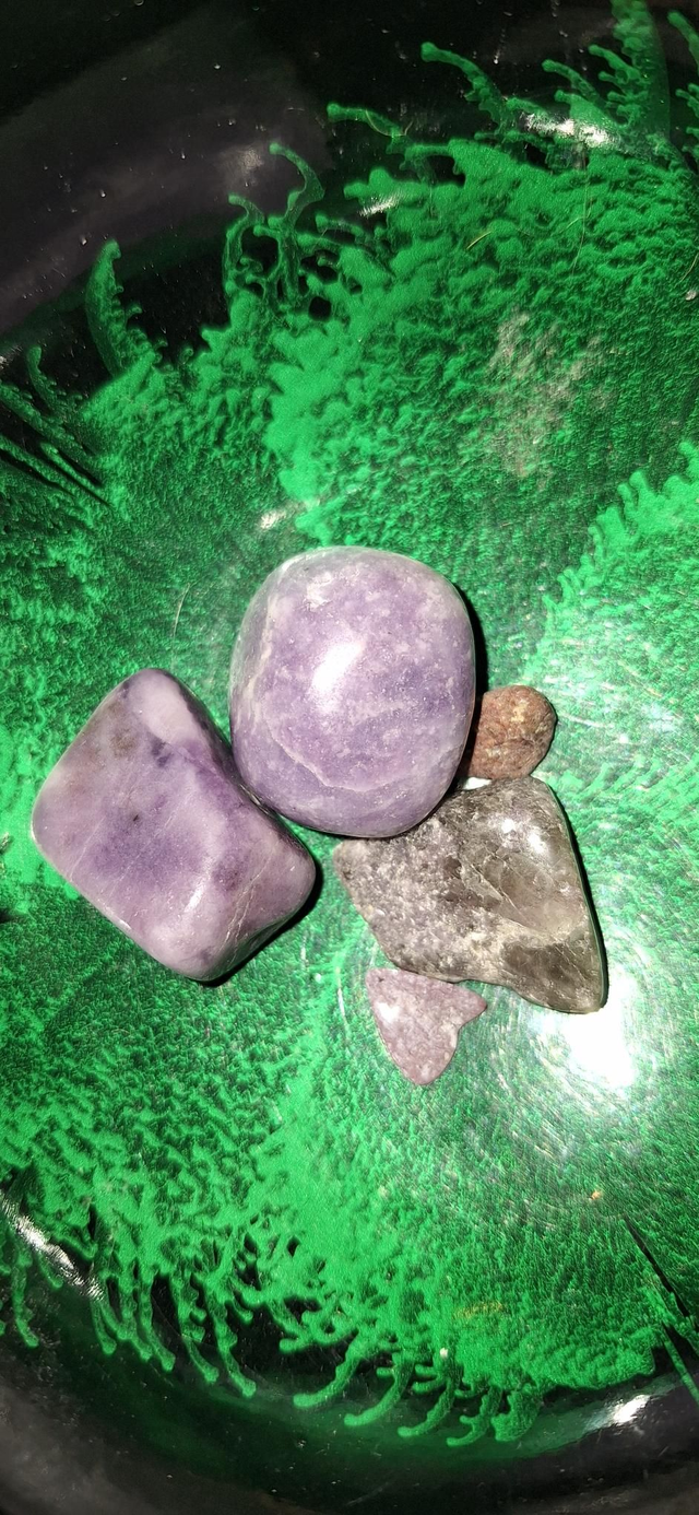 "Surprise me" lepidolite tumble necklace