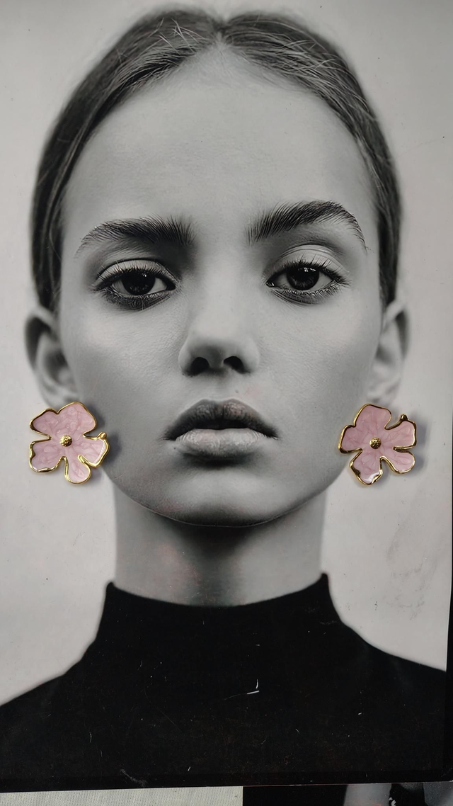 Orecchini fiore a bottone 