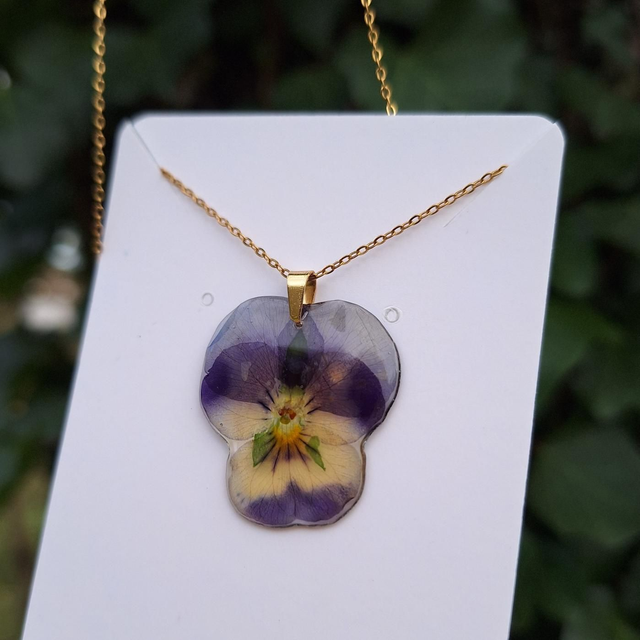 Collier petite Pensée • Viola cornuta • doré