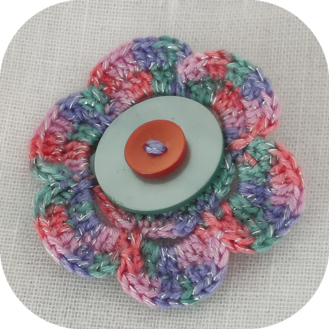 Barrette Bijoux Crochetée et Bouton Bleu 1 pince crocodile