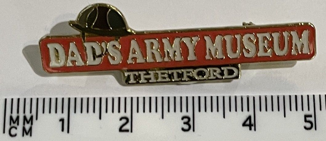 Logo enamel badge