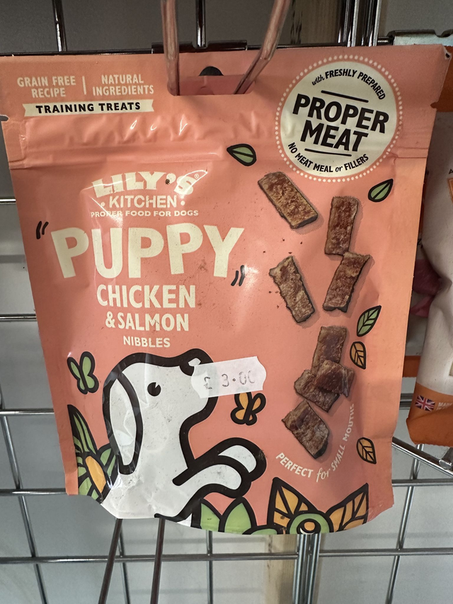 Lily's Kitchen - Chicken and Salmon Training Treats 70g