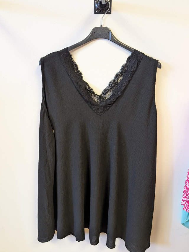 Top Hortense noir TU 46/52