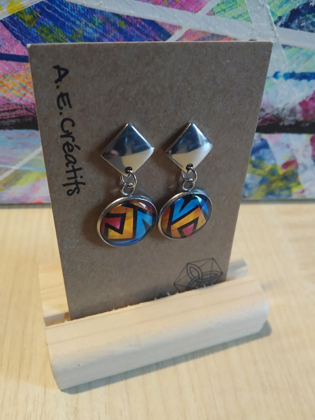 Boucles D&#039;oreilles Cabochons Couleurs Forme 