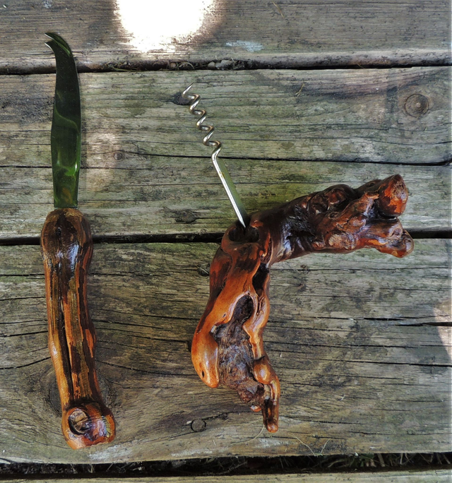 Ensemble Tire-bouchon et couteau cep de vigne