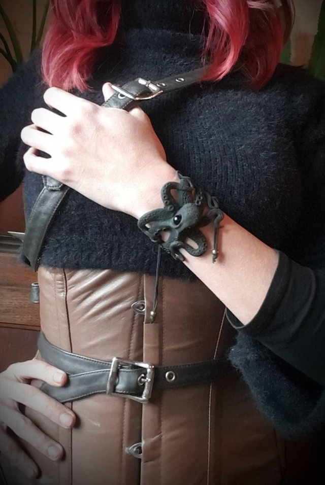 Bracelet pieuvre silicone noir