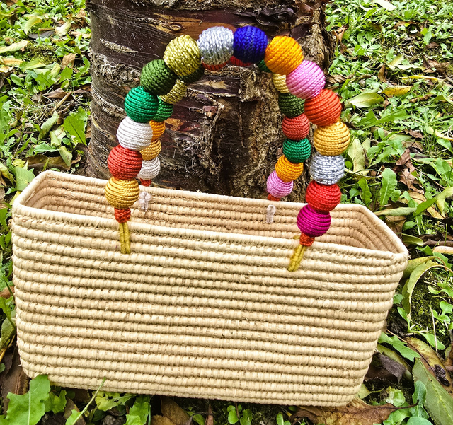 Petit sac "Bahia" en Raphia naturelle et anses multicolores