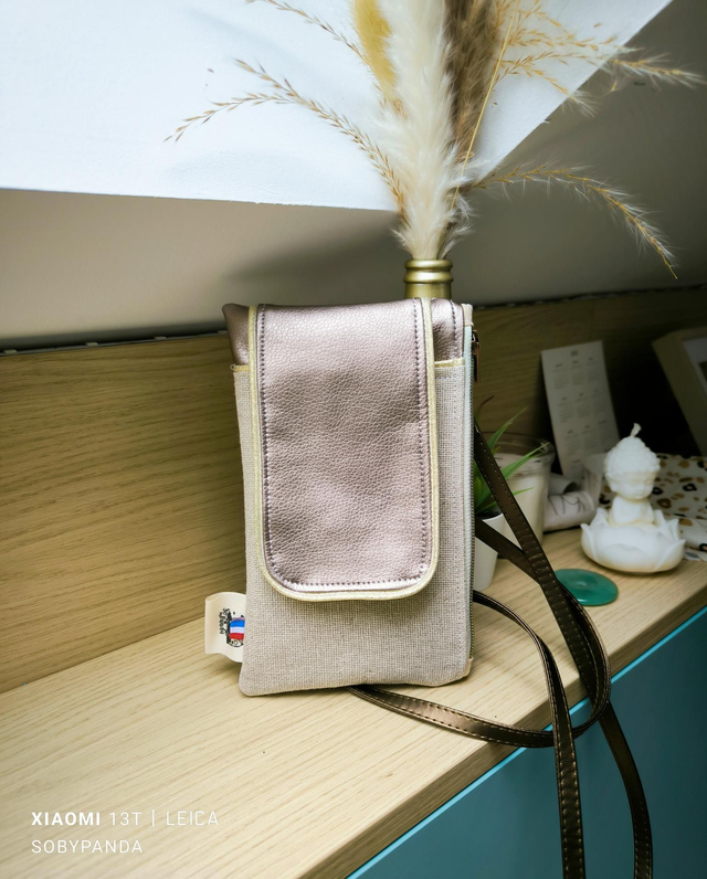 Pochette Holly