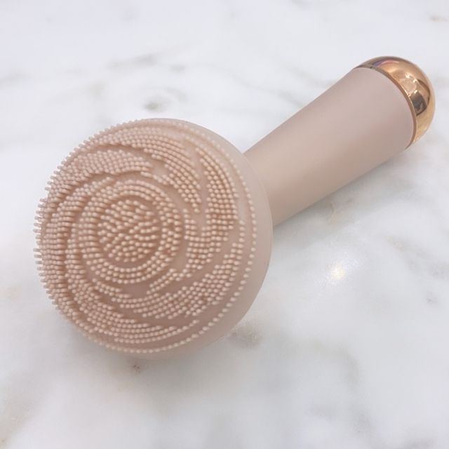 BROSSE NETTOYANTE 