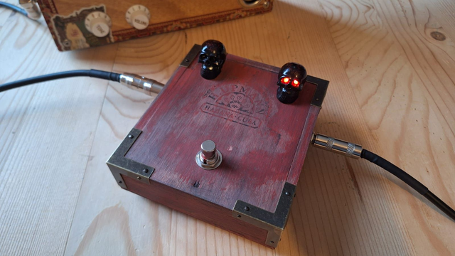 BoxAmps Skull Mojo Tone Distortion Pedal