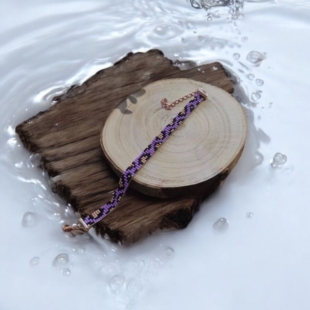 Bracelet léopard violet