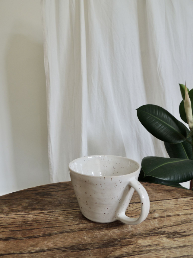 Large Tulip Mug | Coconut