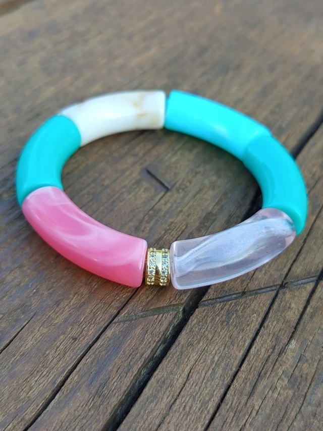 Bracelet perles tubes incurvées Chandra Kaindee