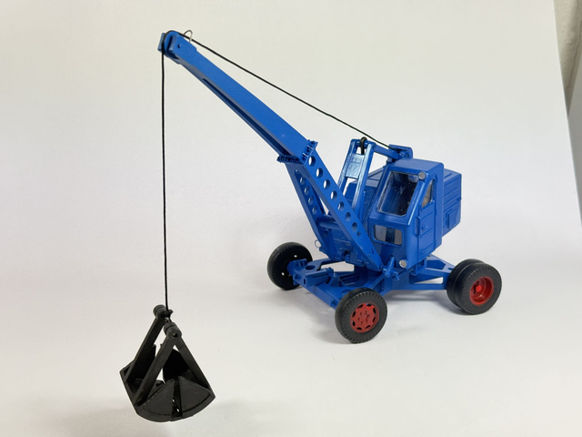 Seilbagger Typ T 172 Bausatz 1:45 Spur 0