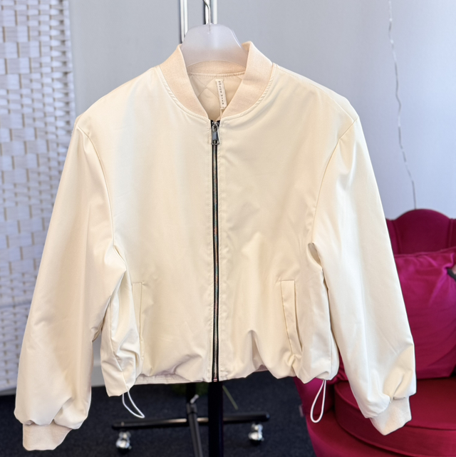 JA3 Jacke Bomber2 beige AA ca.58 L ca.57