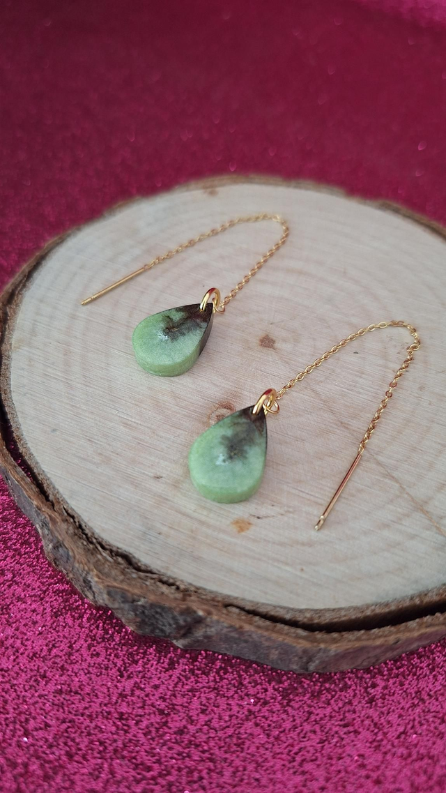 Boucles d&#039;oreilles à enfiler dorées gouttes Kaki/vert anis