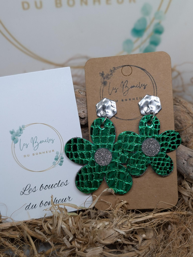 Boucles d'oreilles Asymétrique Baby Marguerite zk177