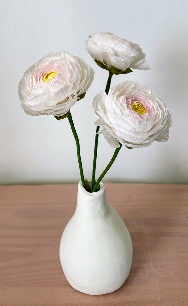 Renoncule "Enaé" avec son vase artisanal offert