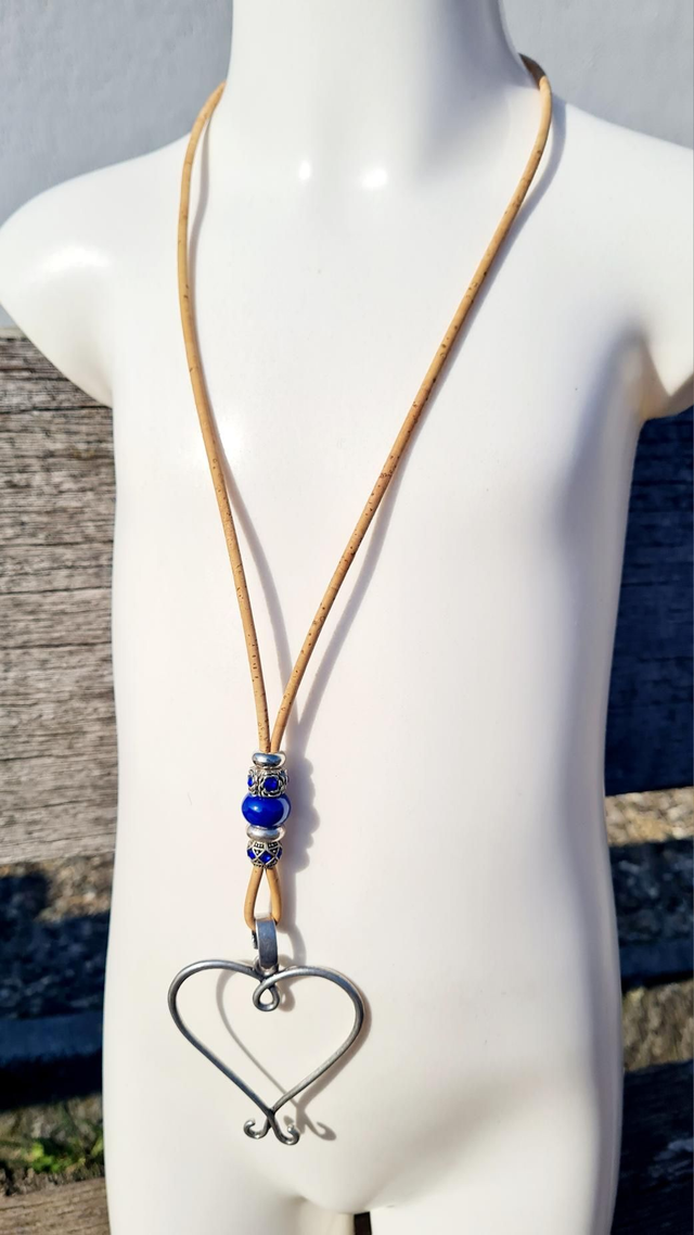 Sautoir cordon liège naturel + Coeur fin