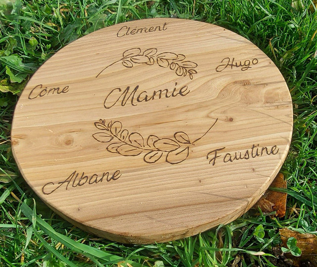 Dessous de plat "Mamie" avec prénoms petits enfants