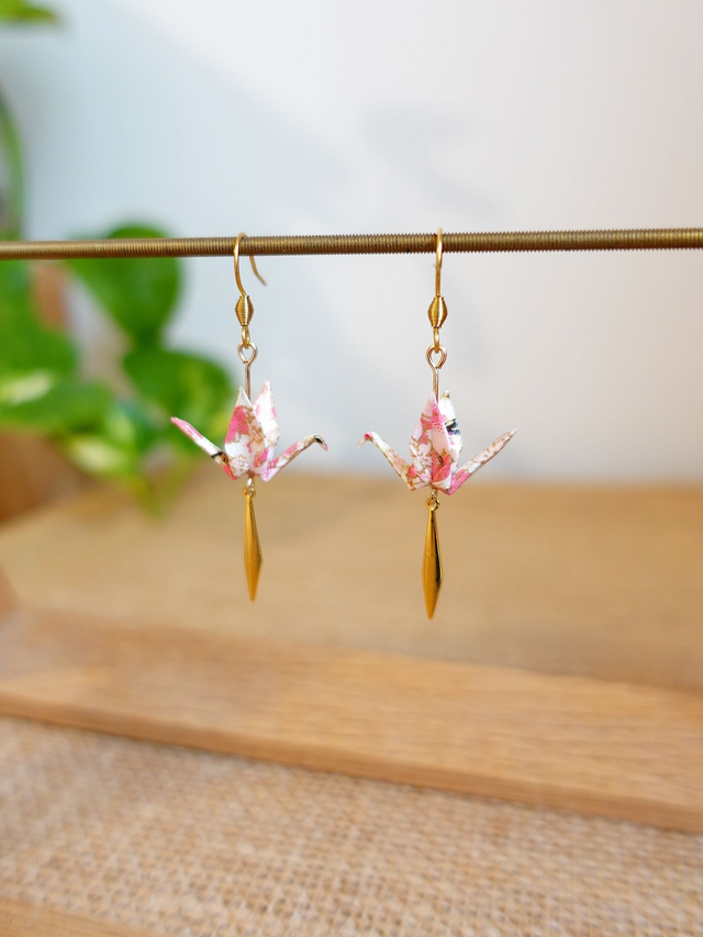 INOX doré / Origami grues, oiseaux / Papier japonais washi / Rose, Blanc, or/ Boucles d'oreilles origami /