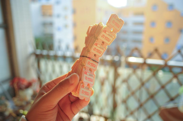 Raffle ticket per strip