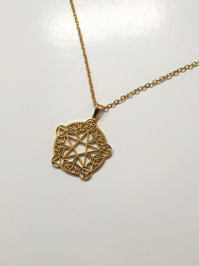 Collier pentagramme doré