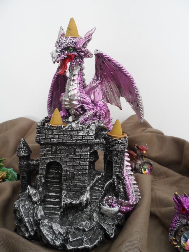 Brûleur d'encens à refoulement Backflow Château du Dragon