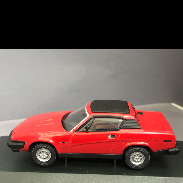 Triumph TR7 rot Vanguard 1:43