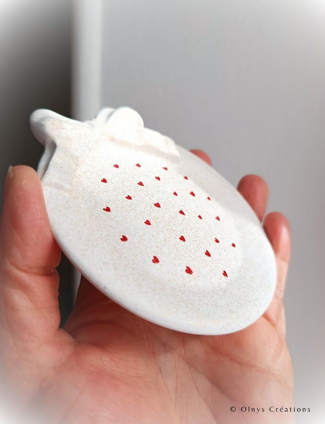 Petite coupelle vide-poche en plâtre résine