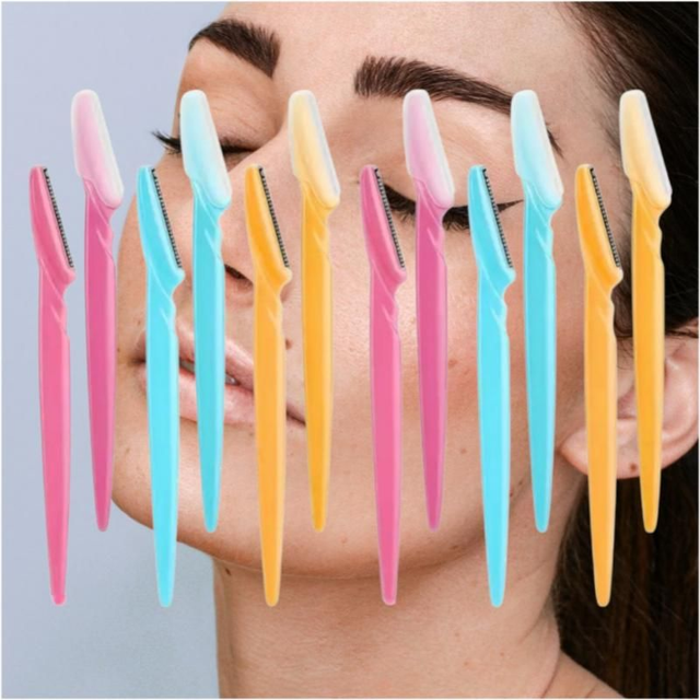 Eyebrow Razors – Precision Shaping & Trimming