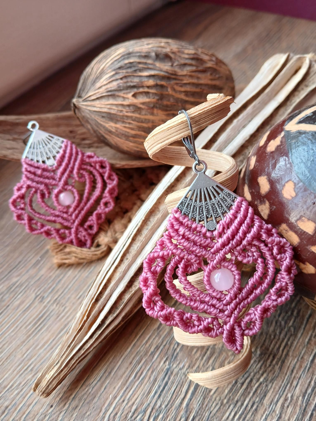 Boucles d&#039;oreilles fantaisies 