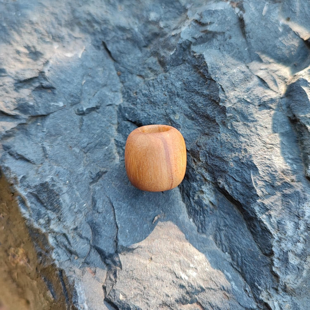 Perle Boule en Bois d'Olivier 