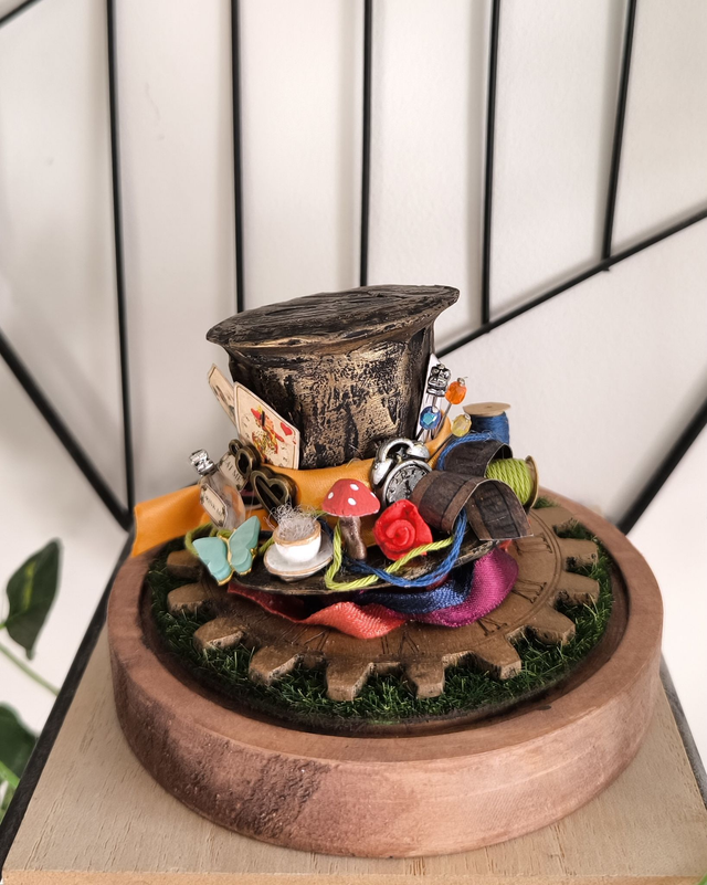 Wonderland - Chapeau fou