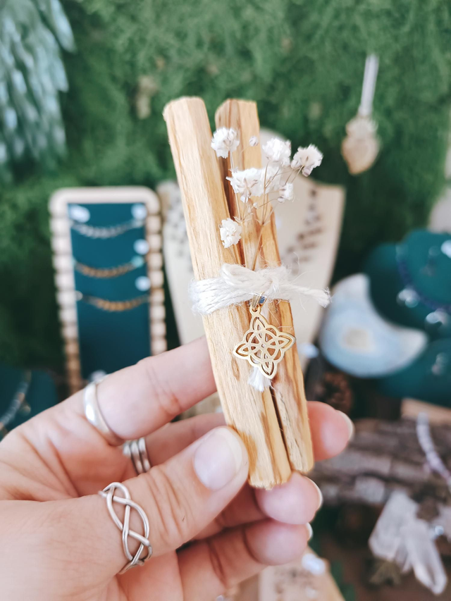PALO SANTO & NOEUD DE SORCIÈRE