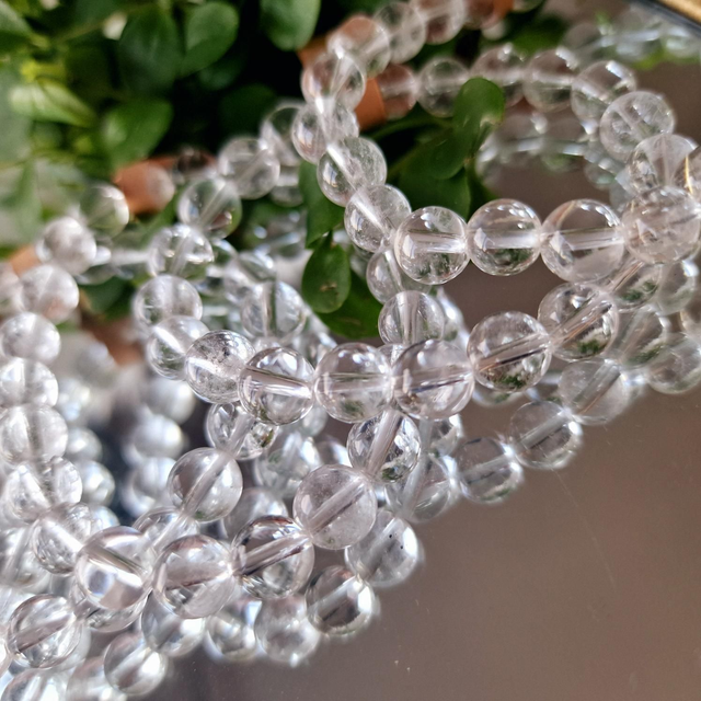 Clear quartz 8mm beaded bracelet 