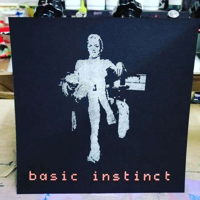 BASIC INSTINCT