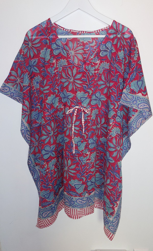 Caftan en coton voile imprimé à la main -  Léger, artisanal, estival - rouge