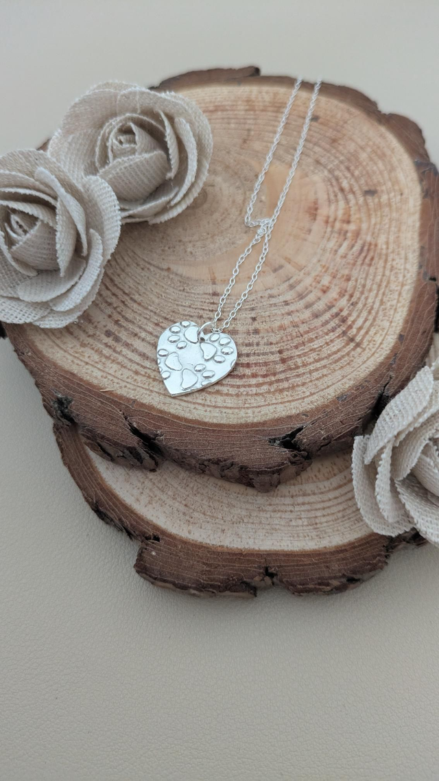 Heart with paws (seconds see description) 