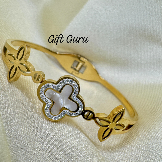 Anti tarnish bracelet 