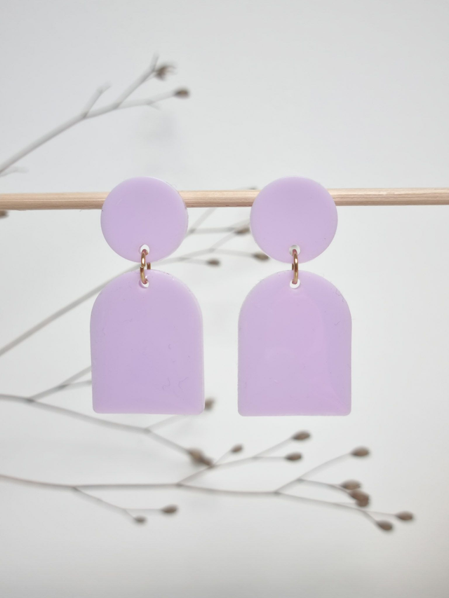 Puce et arche : Lila