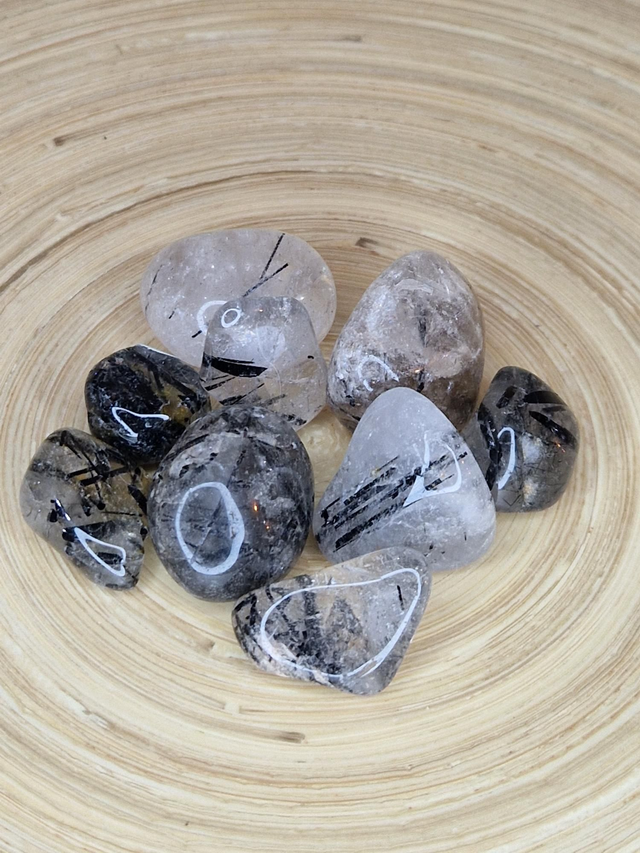 Quartz tourmaline - Pierre roulée