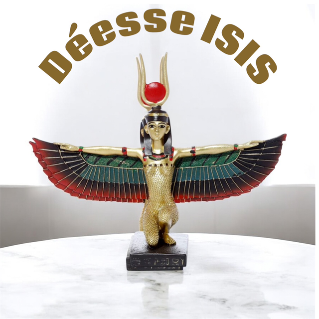 Statut d’Isis à genoux 