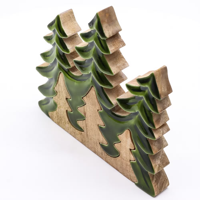 Perdido na Floresta - Decoração 3D em Madeira Três Árvores - 20x23 cm