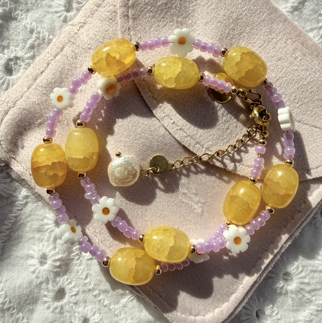 MARGOT - Yellow &amp; Lilac Daisy Beaded Choker Style Necklace