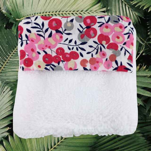 Kit Beauté 17 Pièces – Coton et Bambou Motif Fleurs rouges