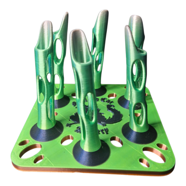 6 Arrow Fletching Stand/ Ground Quiver Silky Green and Black